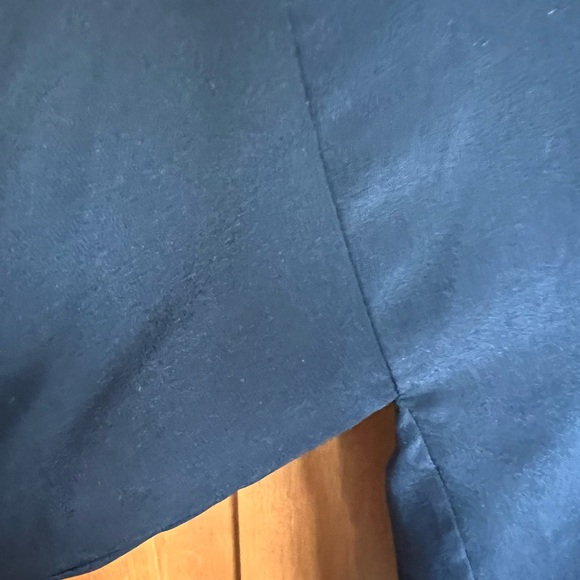 NWT Vince Silk Band-Collar Blouse, size XL - Picture 6 of 9